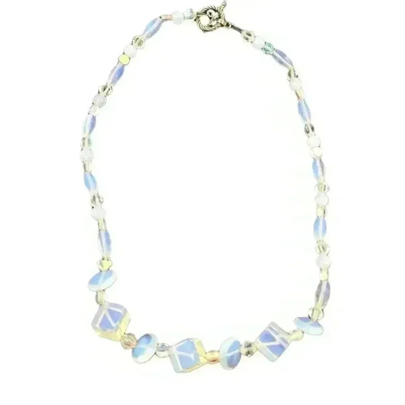 Moonstone Glass Chunky Beaded Necklace Iridescent Cube Silver Tone 16" - Picture 2 of 16